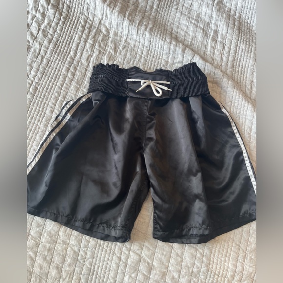 ✨VINTAGE adidas boxing training shorts - Picture 2 of 5
